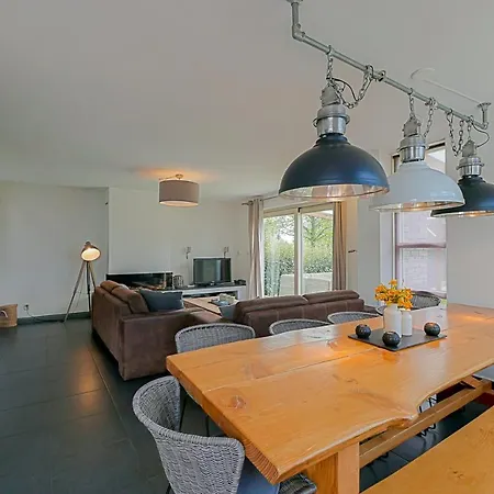 בית נופש Mooy Met Sauna - Landal Park Ooghduyne Aan Zee יוליאנאדורפ